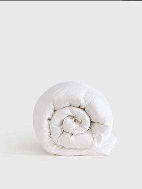 Quince Twin Luxe Goose Down Duvet Insert All Seasons Comforter Like New